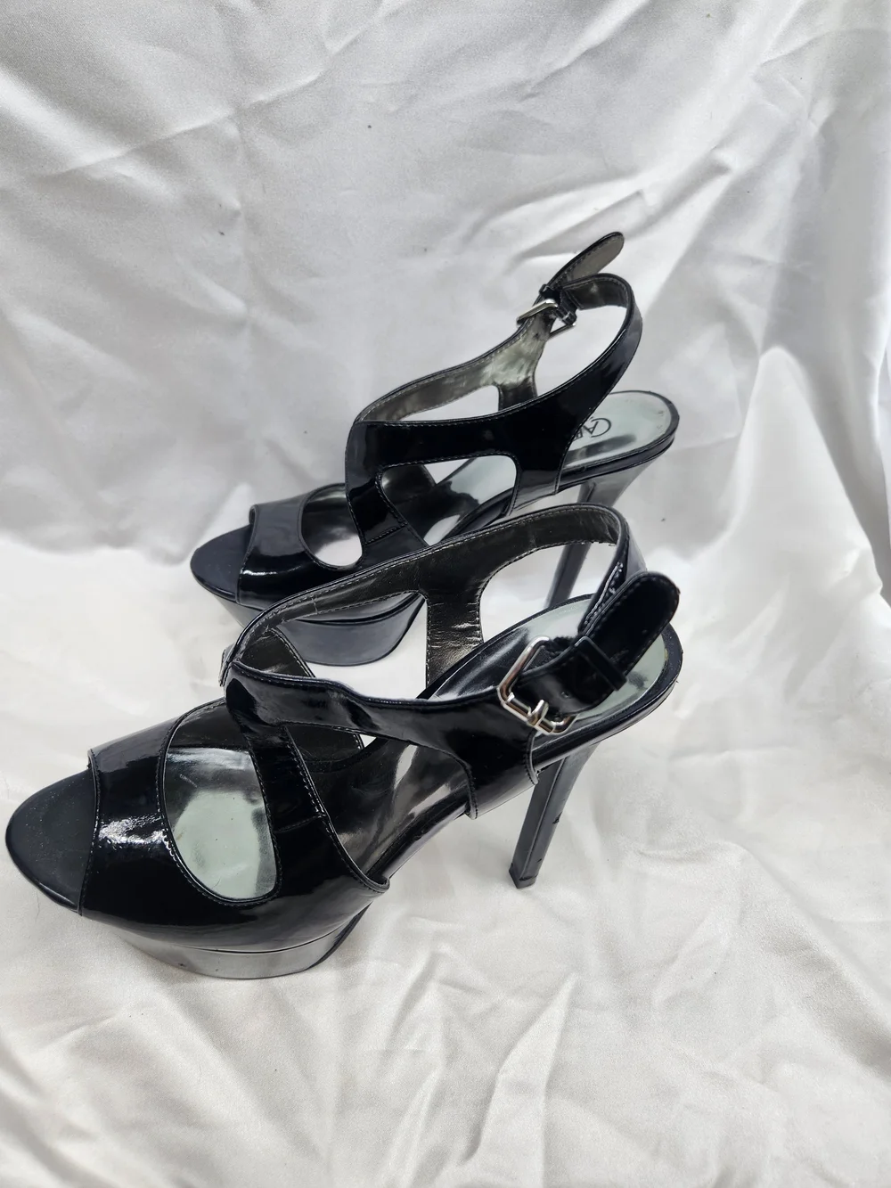 Carlos by Carlos Santana Black Patent Platform Peep-Toe Sandals